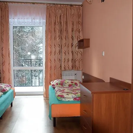 Osrodek Wypoczynkowy Pod Skalka Rezort Szczytna